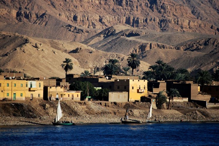 Afryka po raz I wszy 335